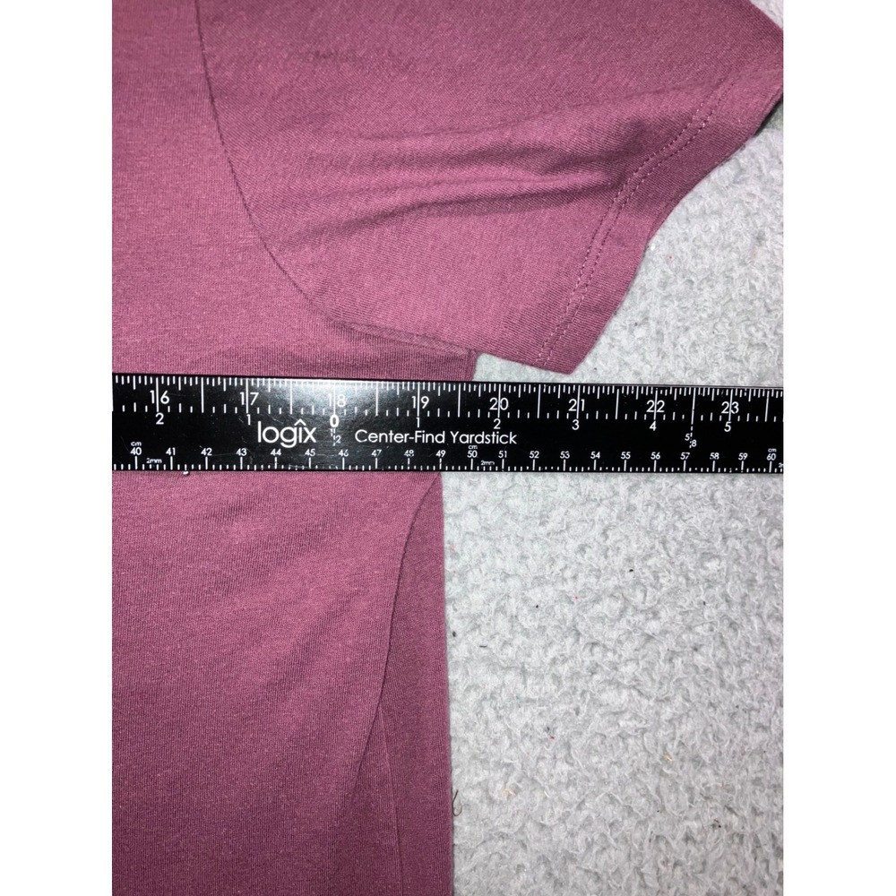 Pink Floyd T Shirt Women M Burgundy Dark Side of the Moon Graphic Tee Retro Alt - Picture 4 of 10